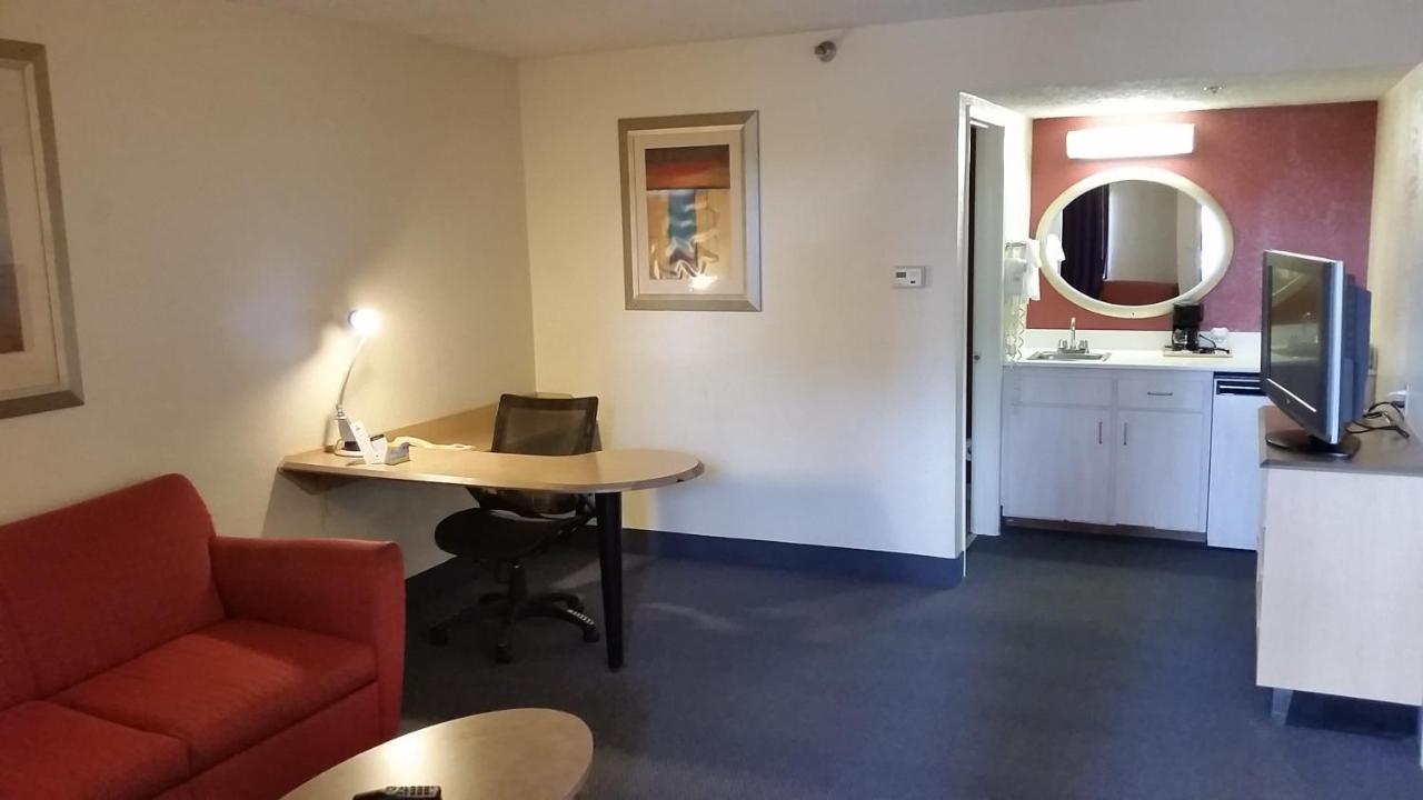 Studio Suite with Two Queen Beds - Non-Smoking at Days Inn by Wyndham Buena Park