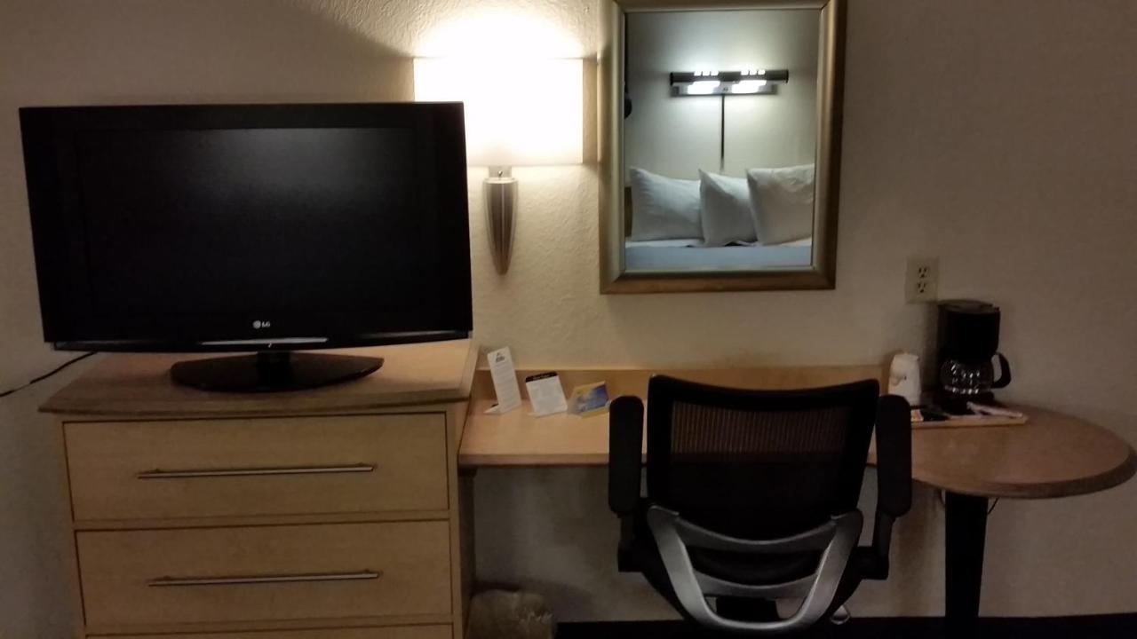 Queen Room with Two Queen Beds - Non-Smoking at Days Inn by Wyndham Buena Park