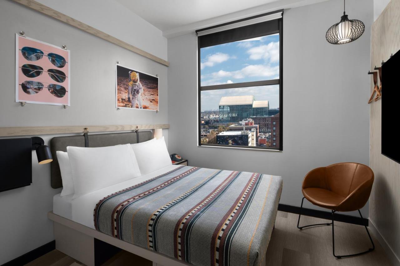 Queen Room with City View at Moxy Houston Downtown