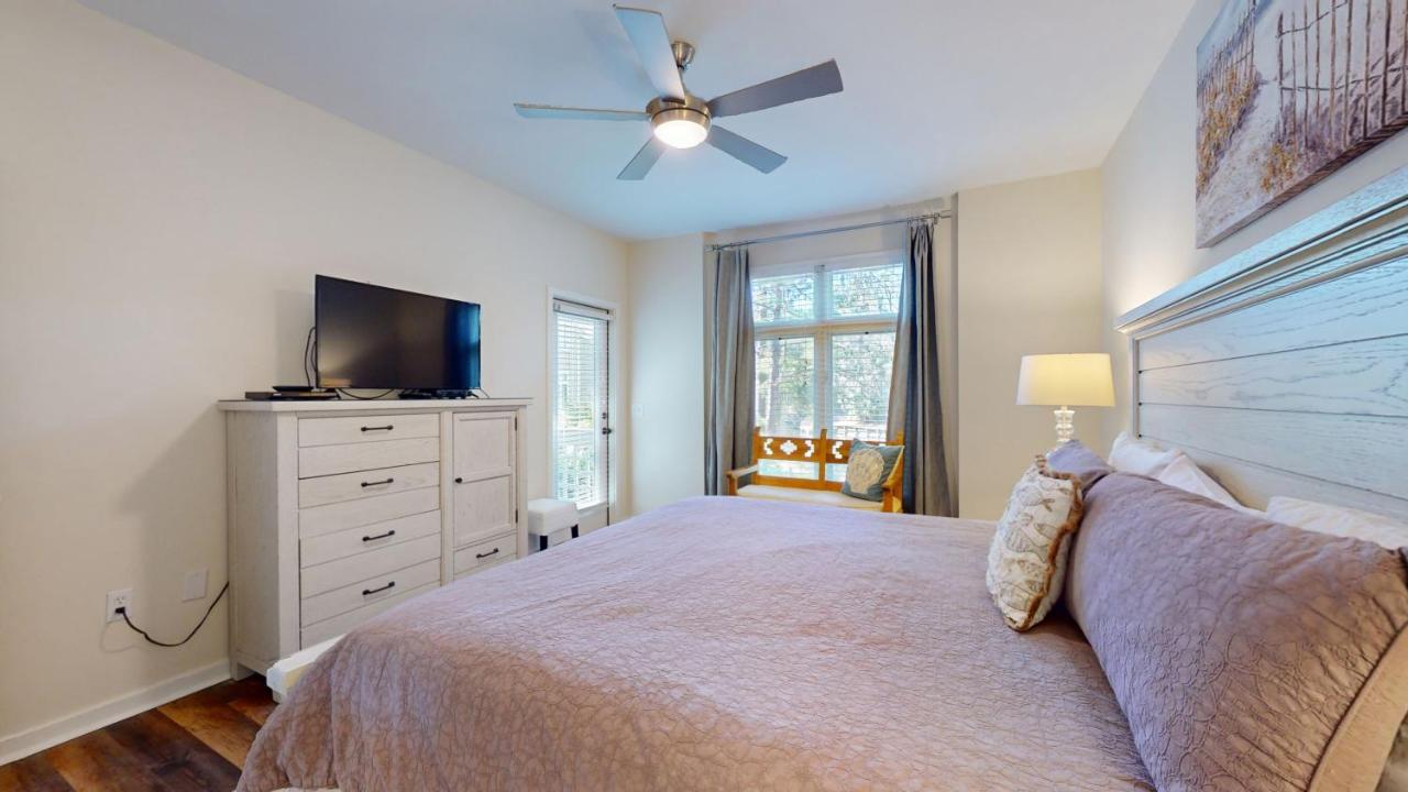 | 7611 Huntington Villas