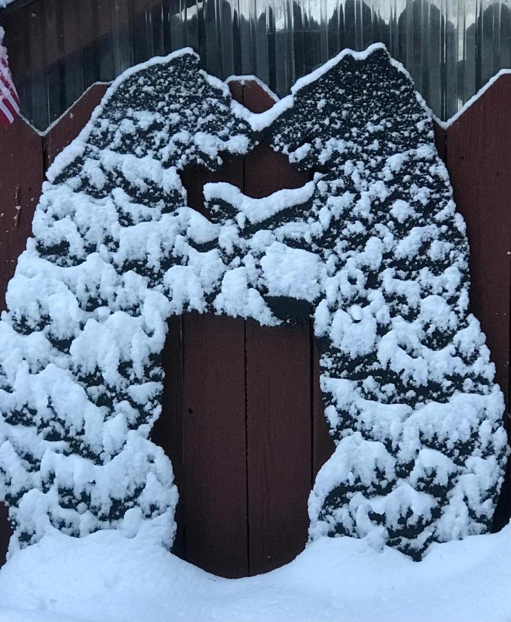| Tahoma Meadows Cottages