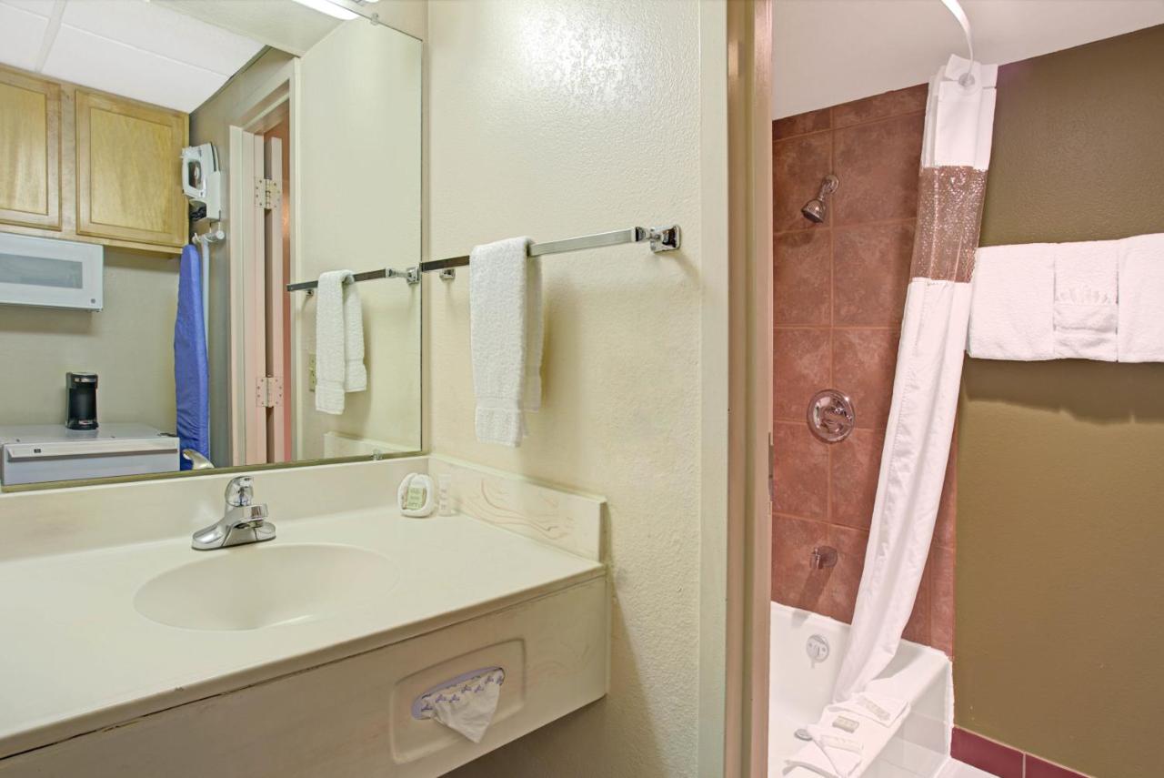 Queen Room with Two Queen Beds - Non-Smoking at Super 8 by Wyndham Wheat Ridge/Denver West