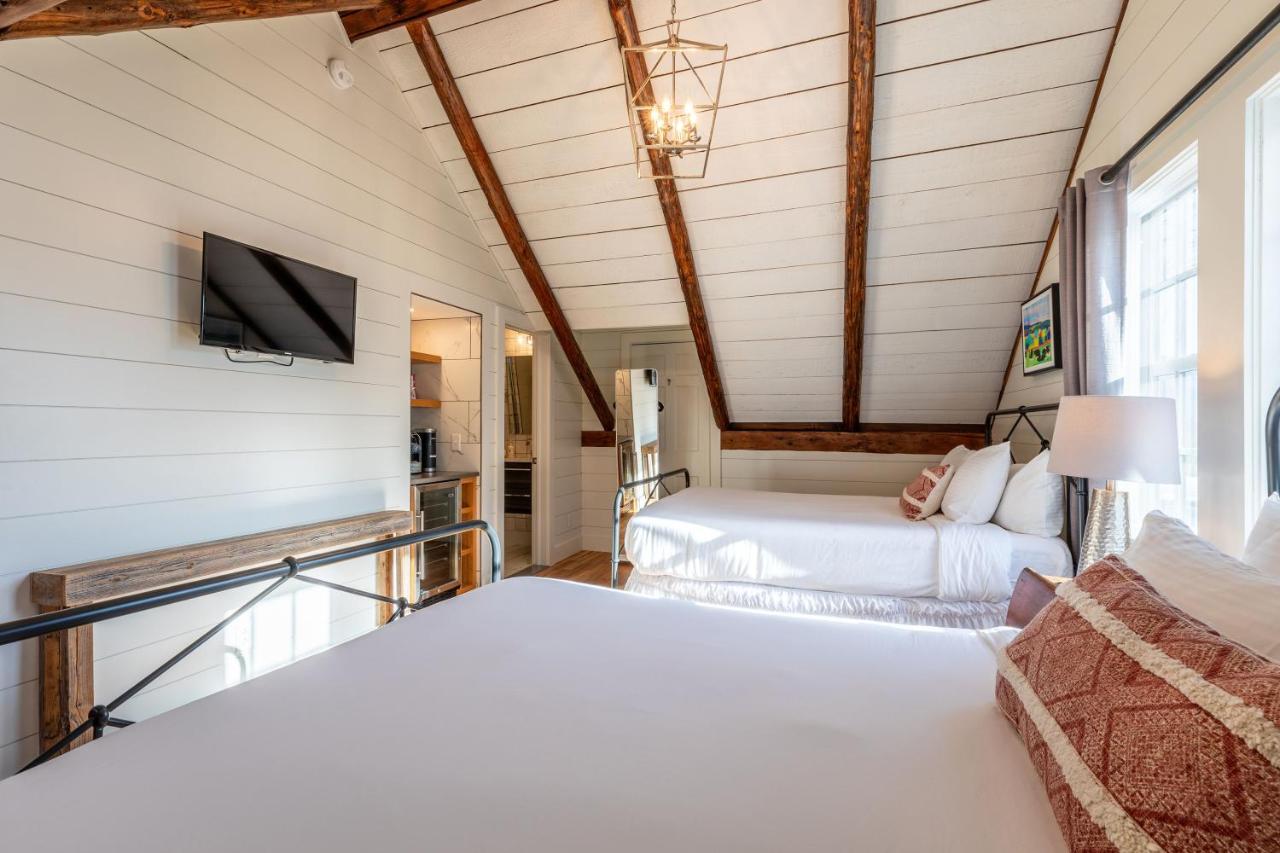 | The Barnstead Inn