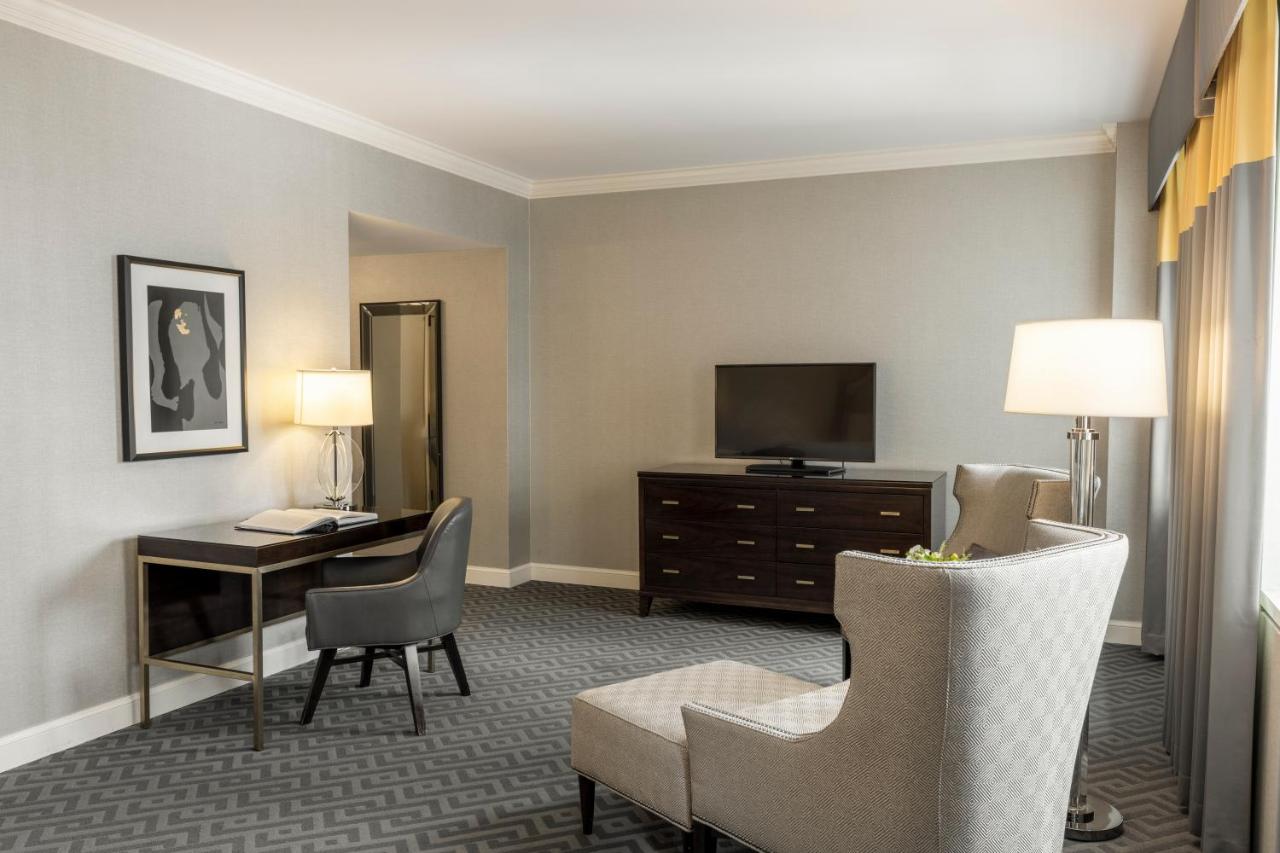 Signature Double Room at Fairmont Olympic Hotel