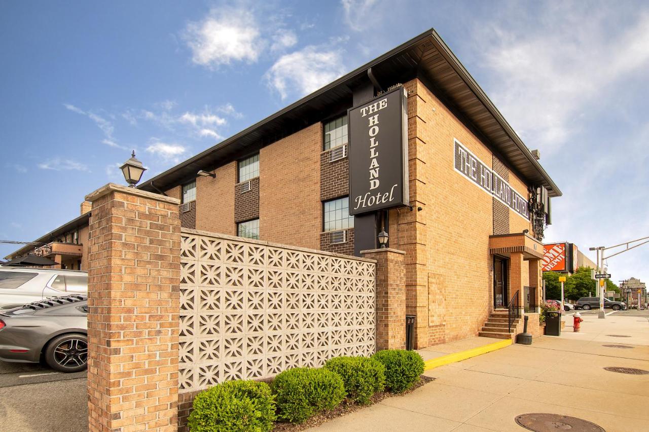 | Holland Hotel Free Parking Jersey City