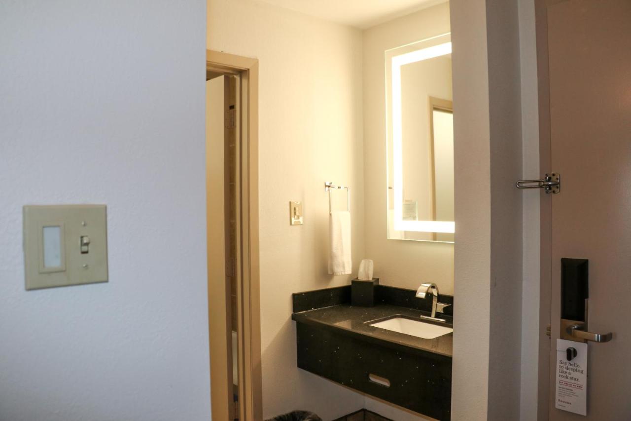 King Room with Sofa Bed- Non-Smoking at Ramada by Wyndham Del Rio