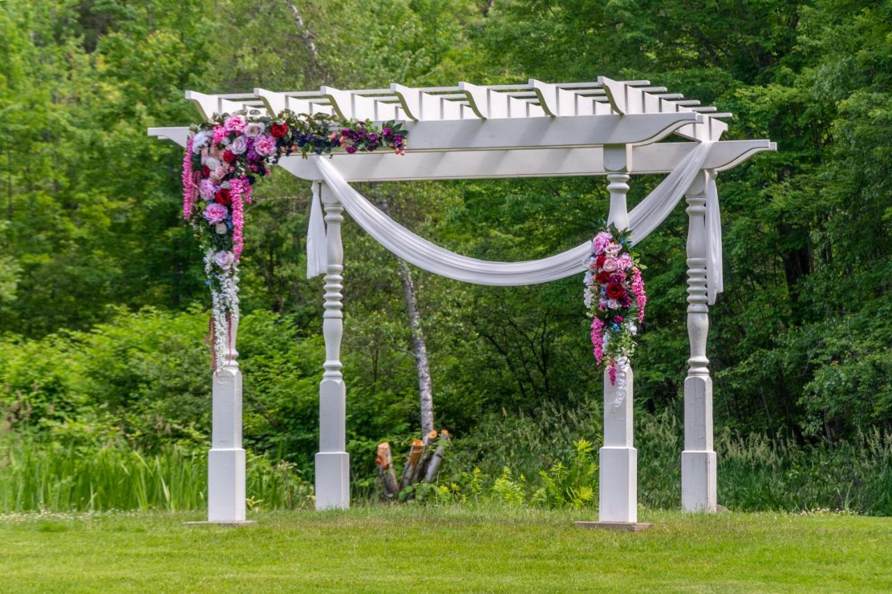 | Cranmore Mountain Lodge Bed & Breakfast