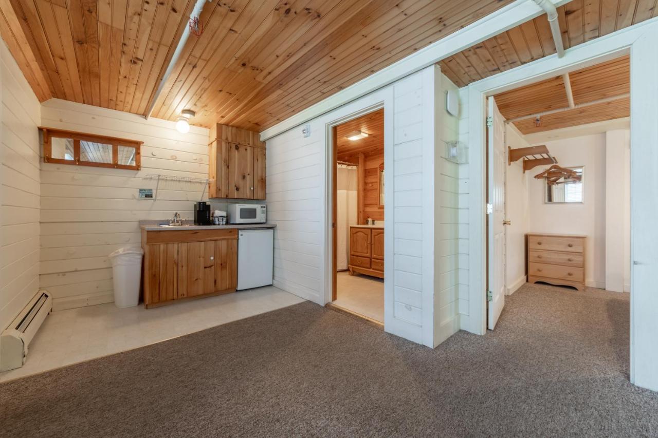 Cranmore Mountain Lodge Bed & Breakfast