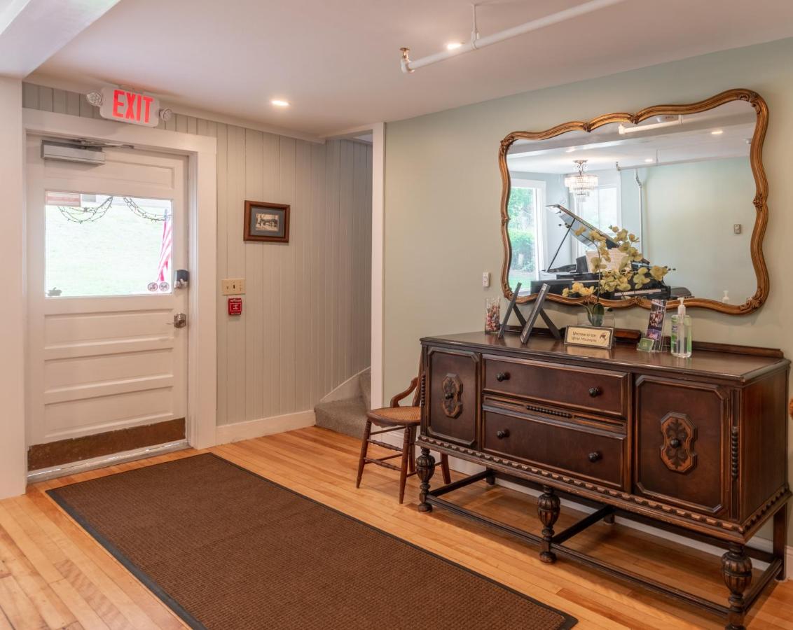 Cranmore Mountain Lodge Bed & Breakfast