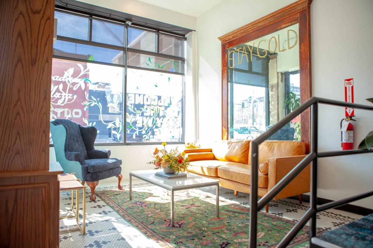 | 11th Avenue Hostel