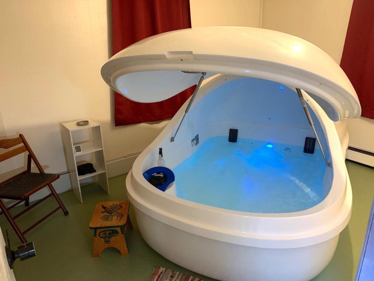 | Base Camp Anchorage Hostel