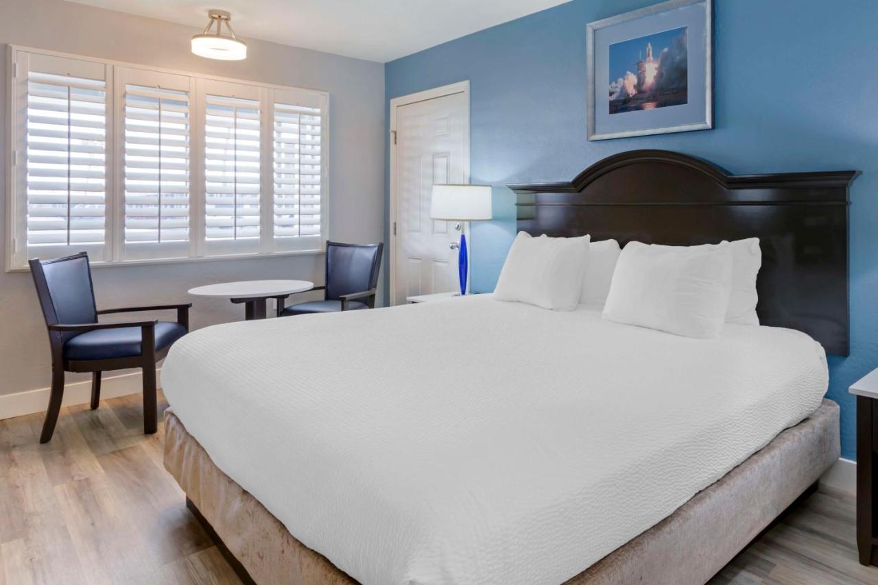 | Best Western Space Age Lodge