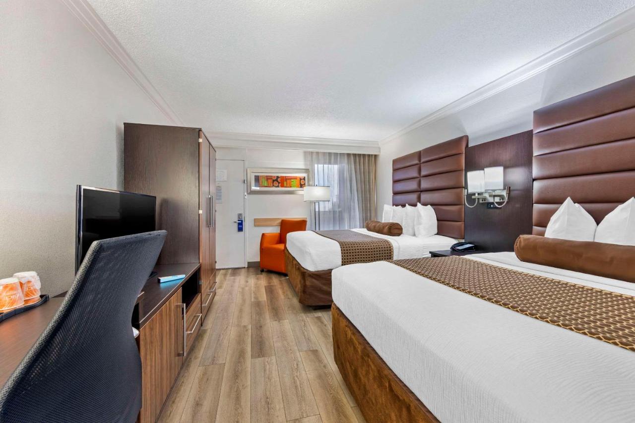 Queen Room with Two Queen Beds at The Capitol Hotel Downtown, an Ascend Collection Hotel
