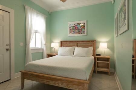 | Harborwalk Hideaways