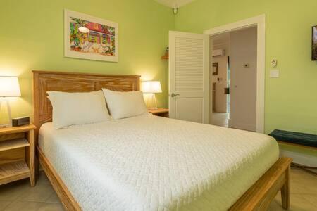 | Harborwalk Hideaways