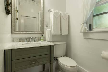 | Harborwalk Hideaways