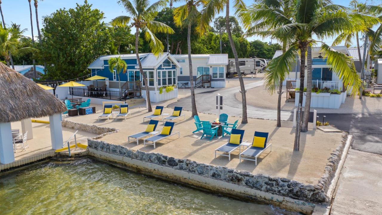 | Sun Outdoors Key Largo