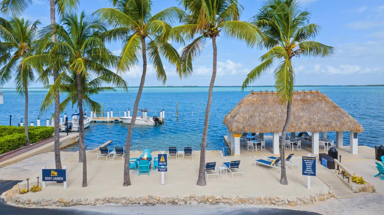 | Sun Outdoors Key Largo