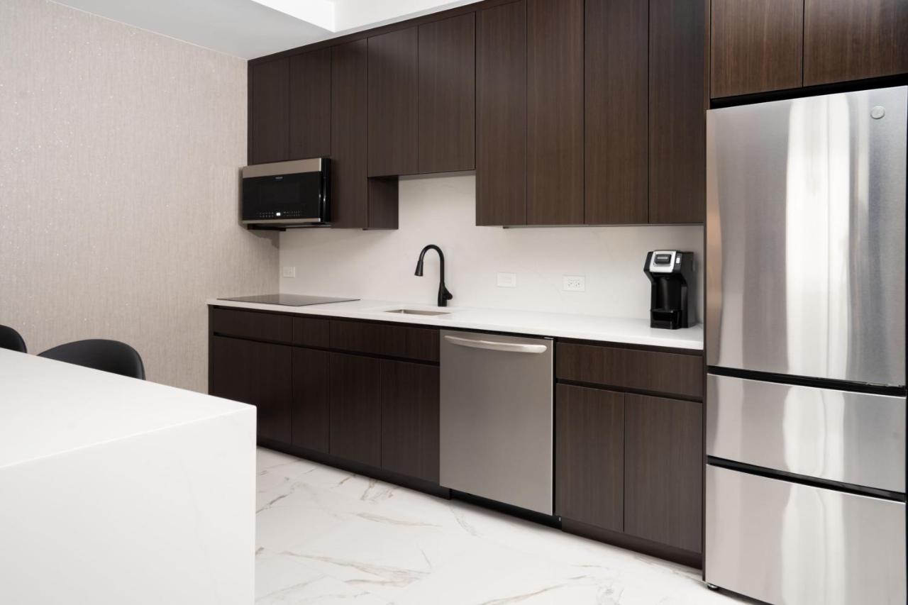 Penthouse Suite with Sofa Bed at SpringHill Suites by Marriott Chicago Chinatown