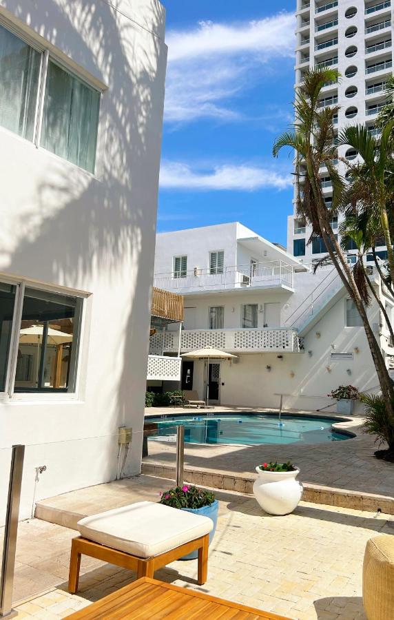  | North Beach Hotel