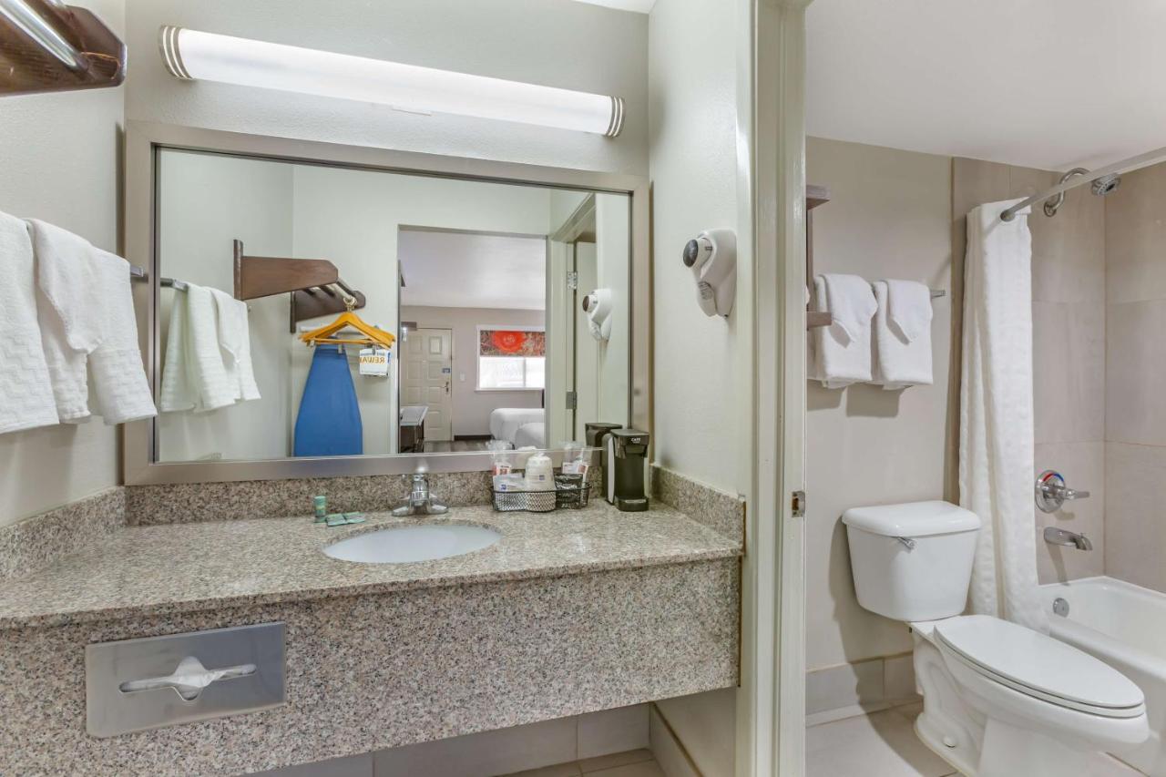  | Best Western Sunland Park