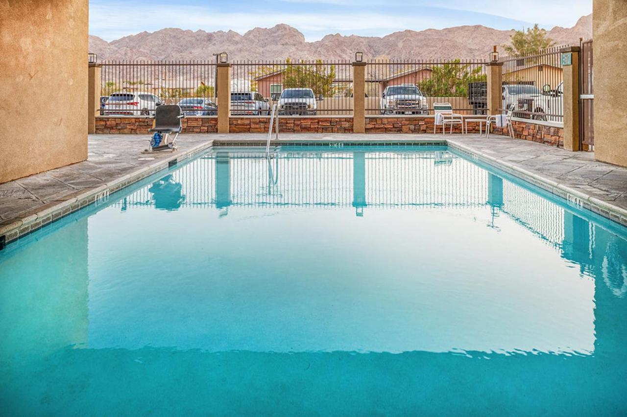 | Holiday Inn Express Hotel & Suites Twentynine Palms, an IHG Hotel