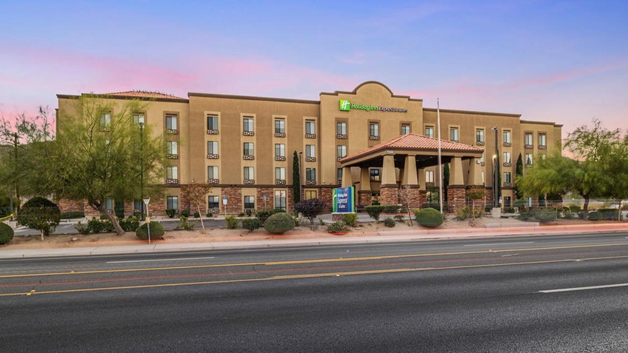 | Holiday Inn Express Hotel & Suites Twentynine Palms, an IHG Hotel