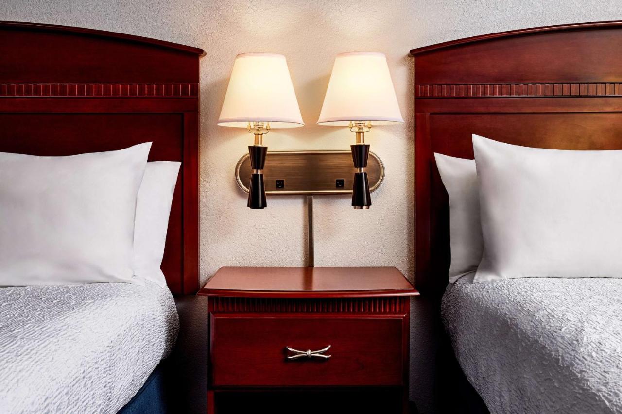 Queen Room with Two Queen Beds - Non-Smoking at Hampton Inn Longmont