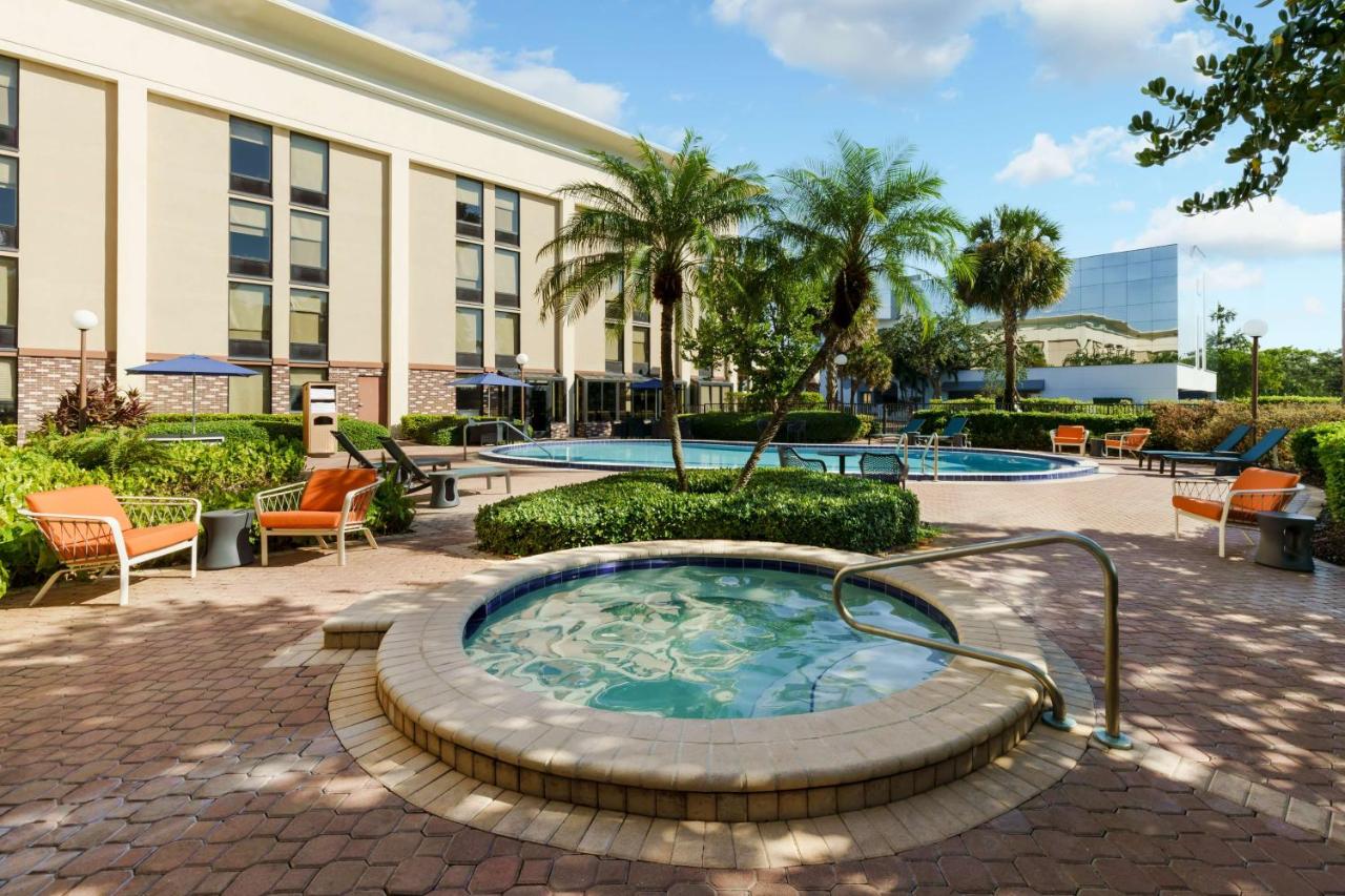  | Hampton Inn Ft. Lauderdale-Cypress Creek