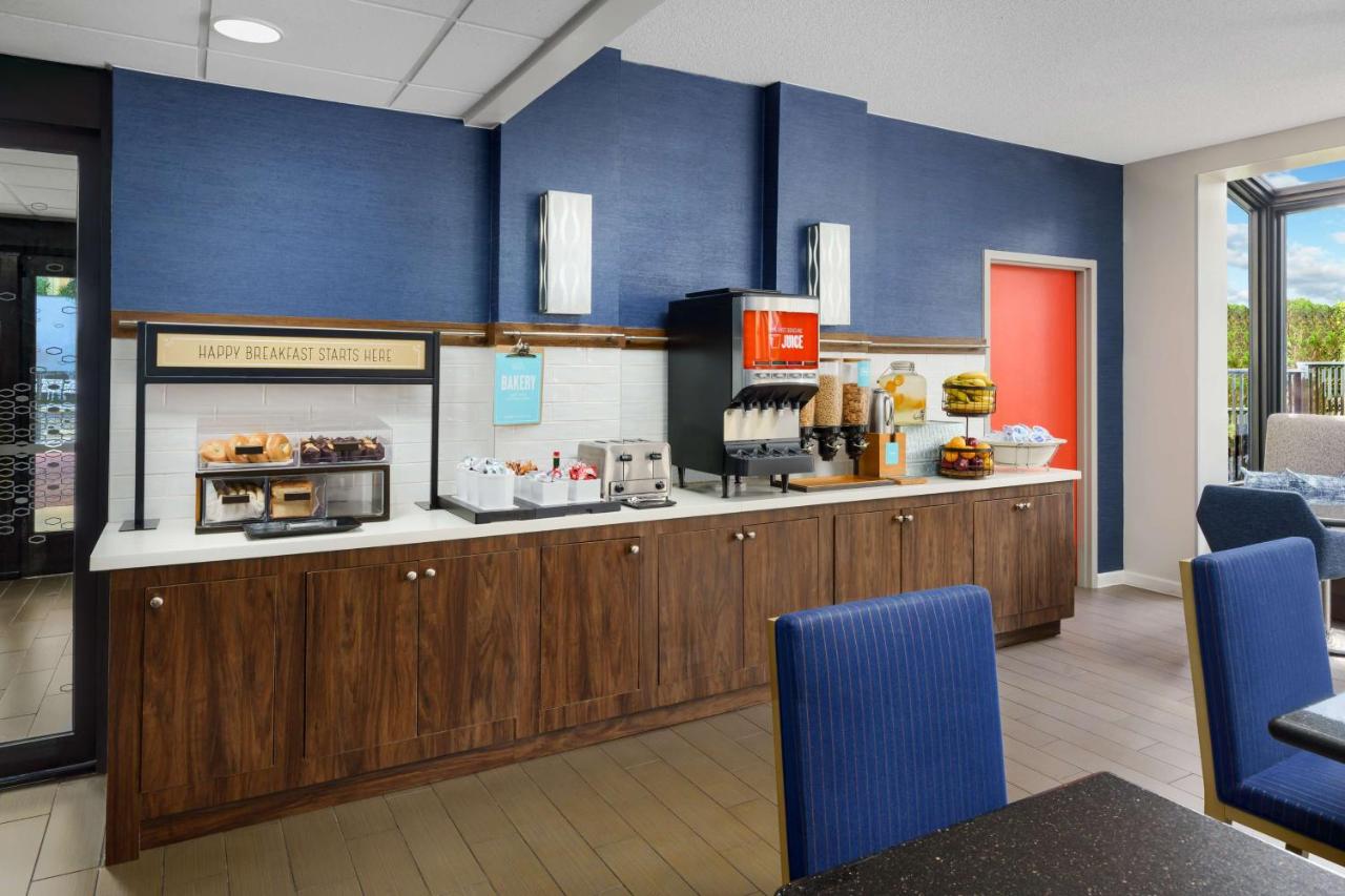  | Hampton Inn Ft. Lauderdale-Cypress Creek