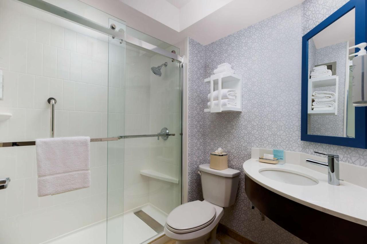  | Hampton Inn Ft. Lauderdale-Cypress Creek
