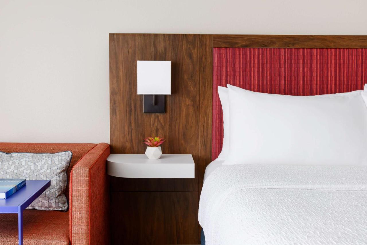  | Hampton Inn Ft. Lauderdale-Cypress Creek