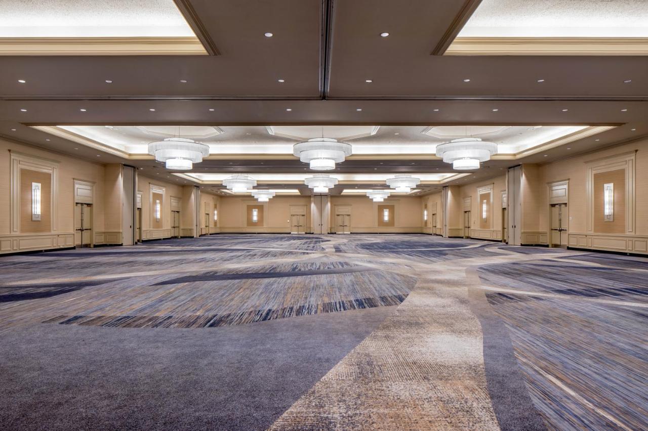 | Hyatt Regency Saint Louis at The Arch