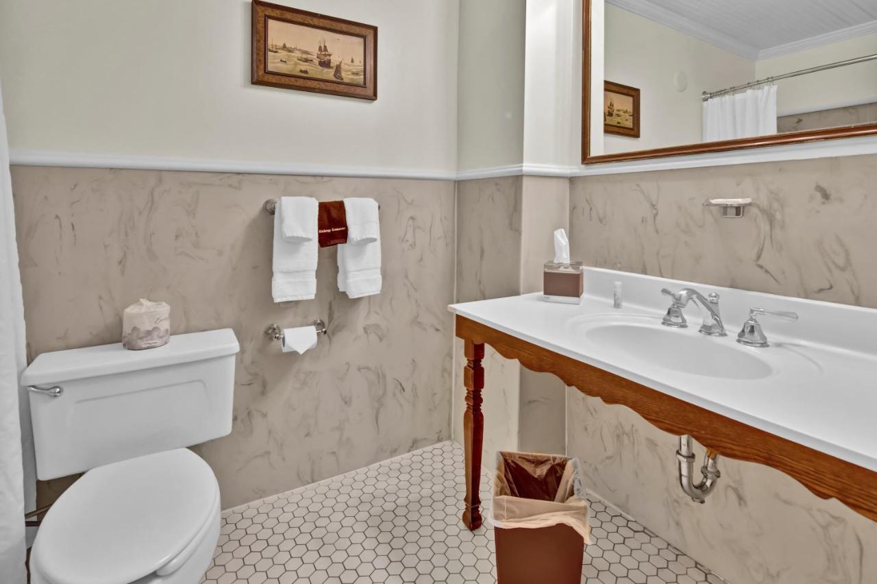 Room #36802813 at St James Hotel