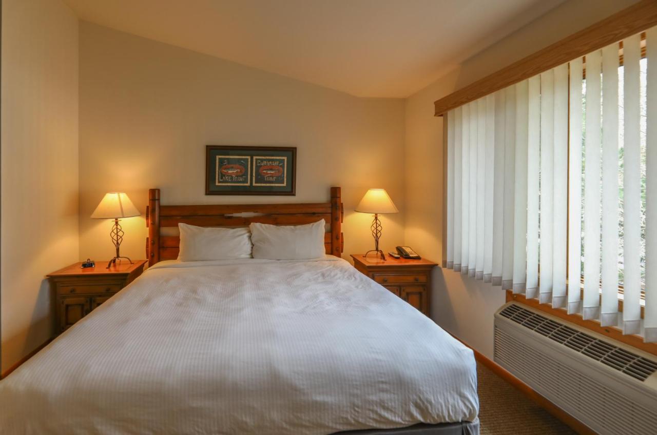 One-Bedroom Apartment at Meadow Lake Resort & Condos