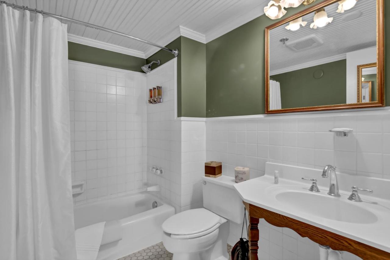 Room #36802812 at St James Hotel