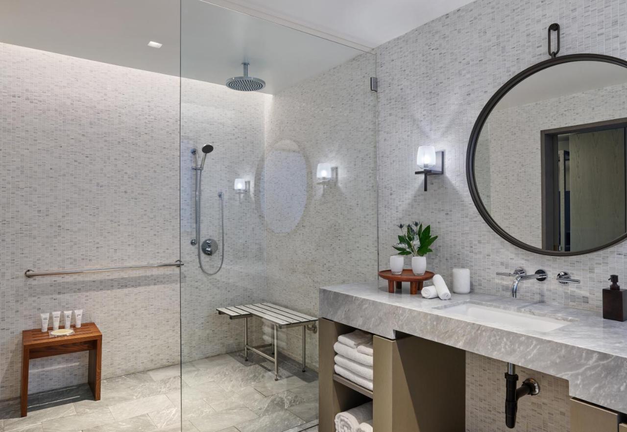 King Room With Roll-In-Shower - View And Balcony - Disability Access at Alila Napa Valley, a Hyatt Luxury Resort