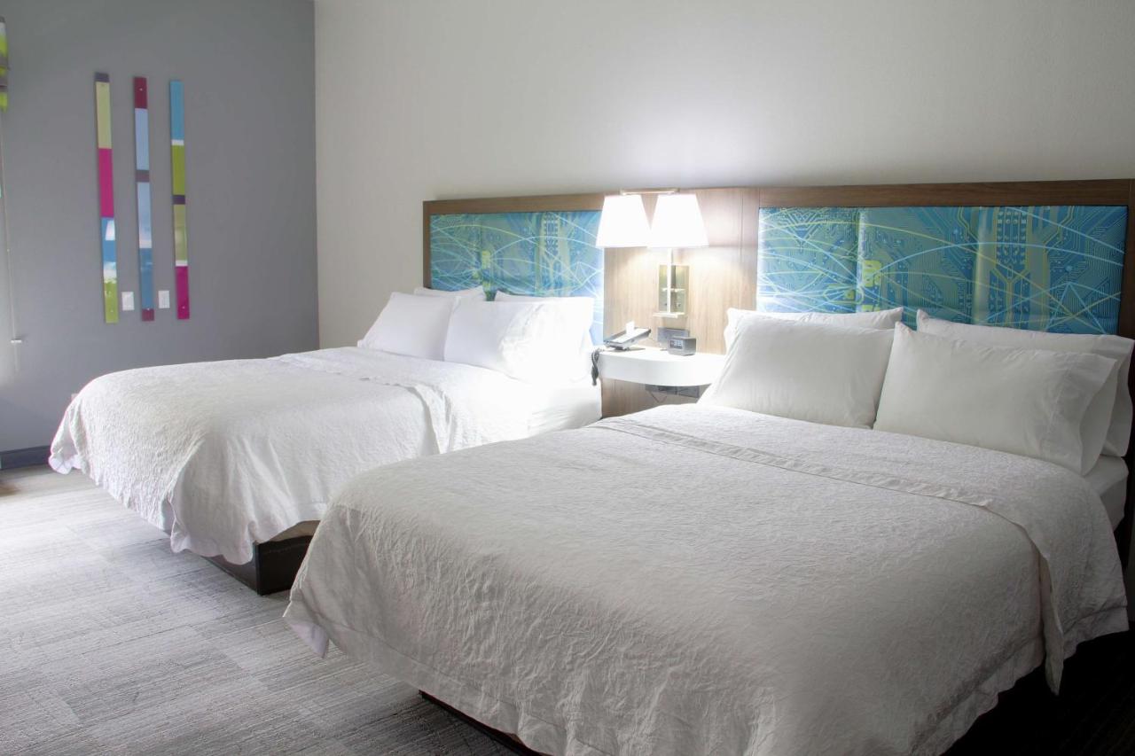 Queen Room with Two Queen Beds - Non-Smoking at Hampton Inn Danville
