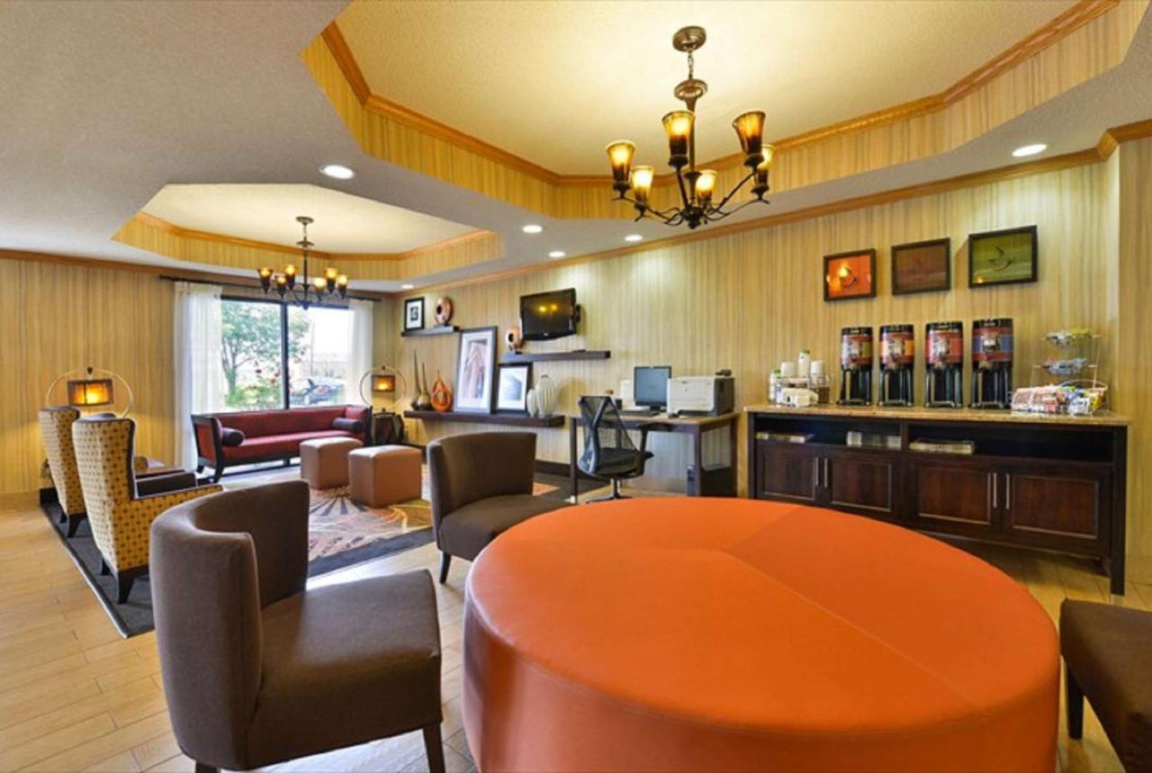 | Hampton Inn Sturgis