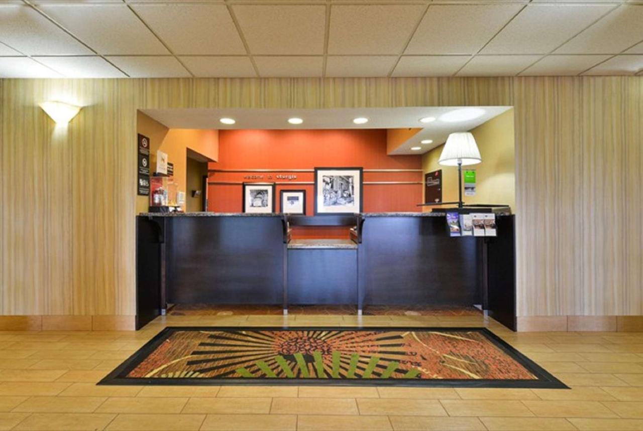 | Hampton Inn Sturgis