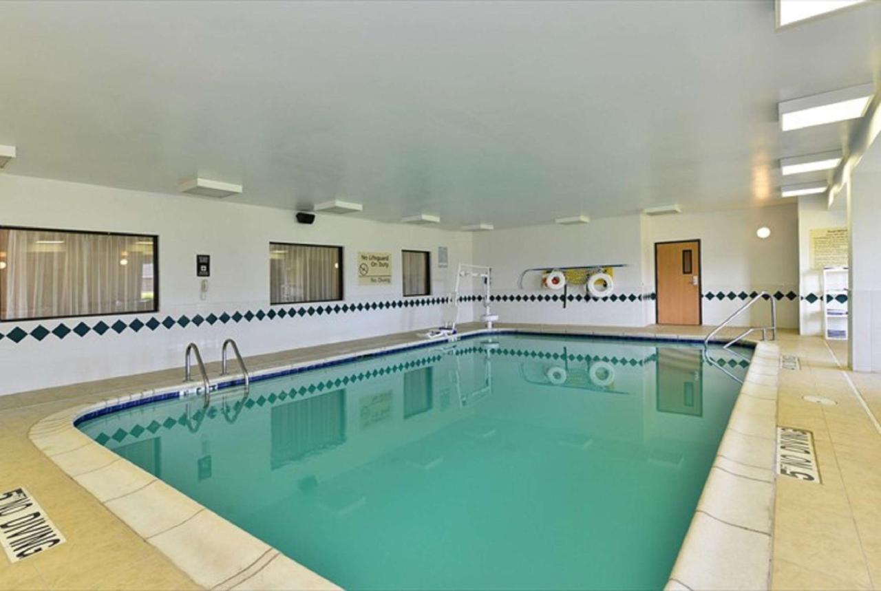 | Hampton Inn Sturgis