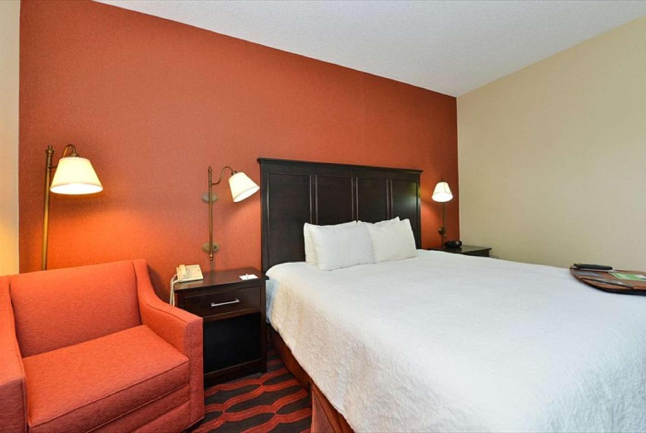 | Hampton Inn Sturgis