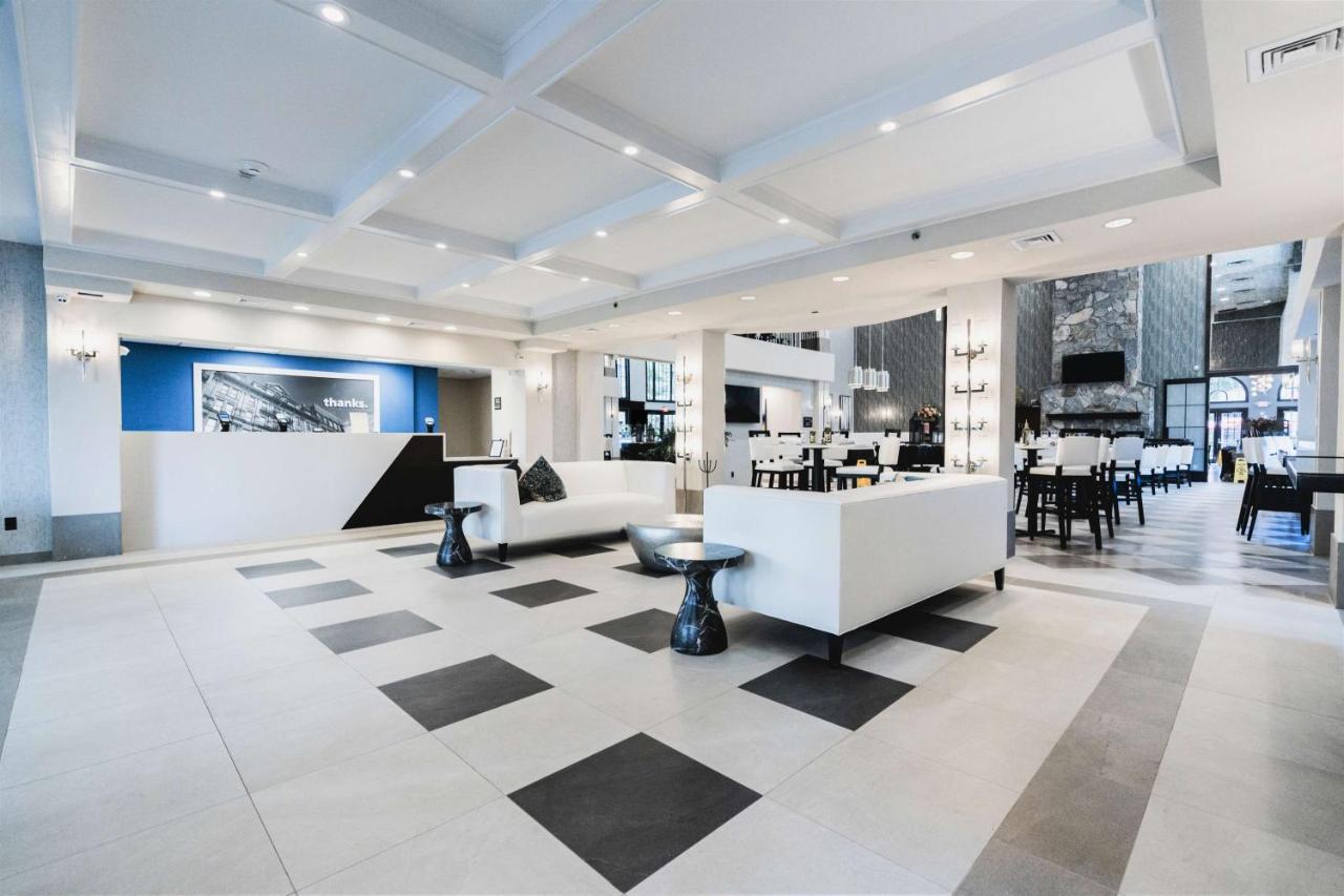 | Hampton Inn & Suites Fairfield
