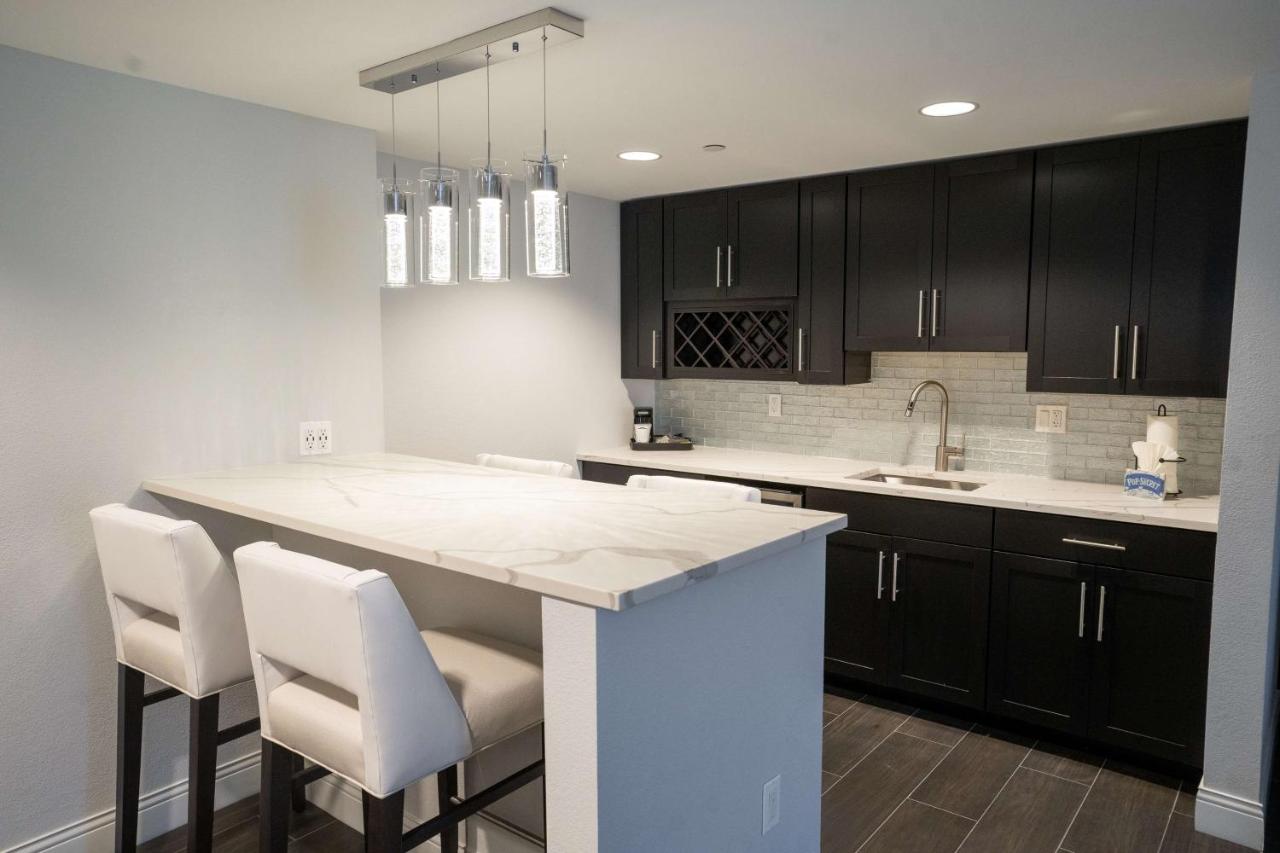 One-Bedroom King Suite - Non-Smoking at Hampton Inn & Suites Fairfield