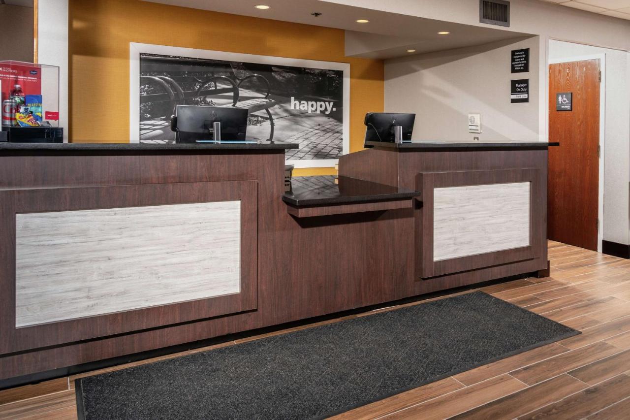| Hampton Inn Fall River/Westport