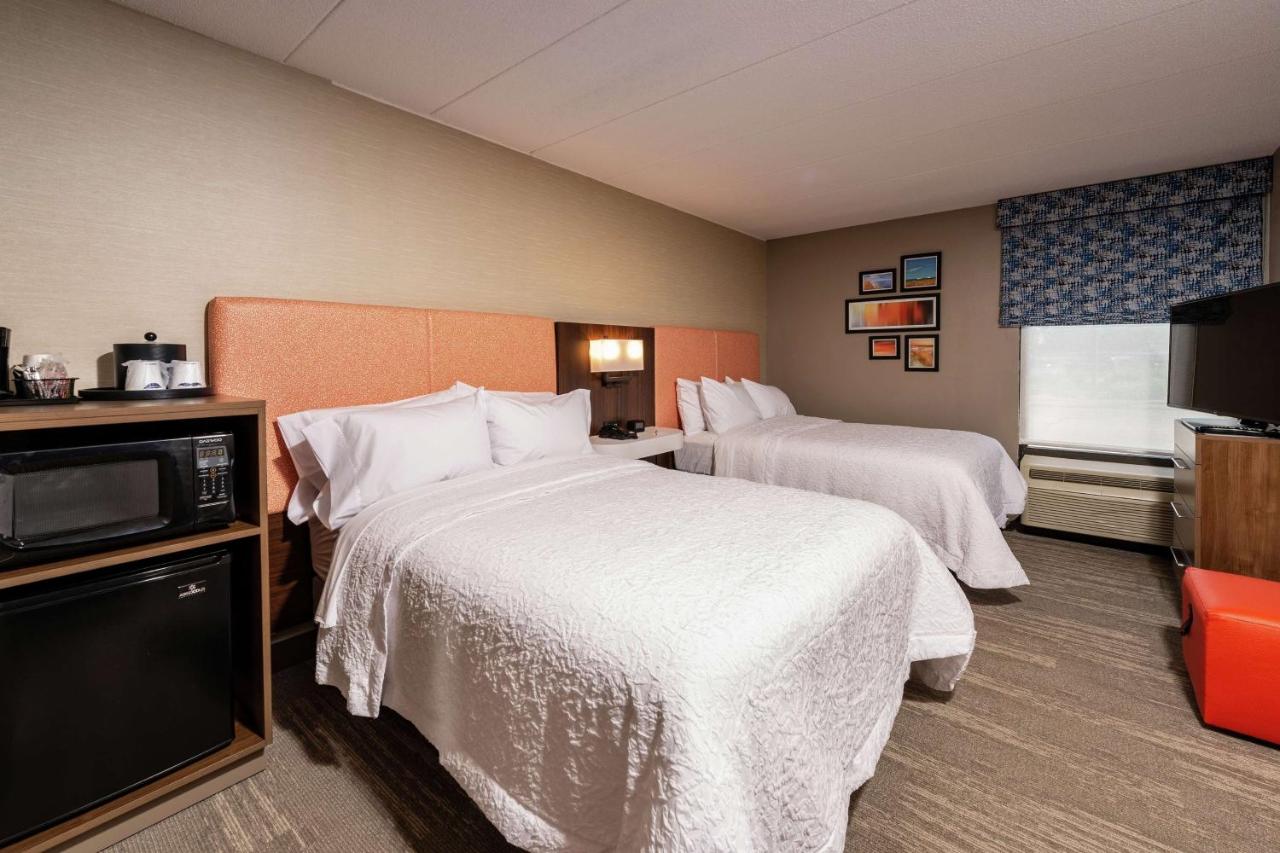 | Hampton Inn Fall River/Westport