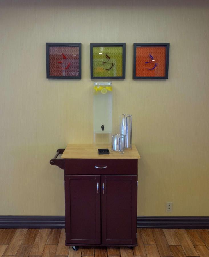 | Hampton Inn Hazleton
