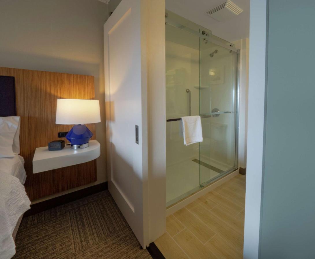 | Hampton Inn Hazleton