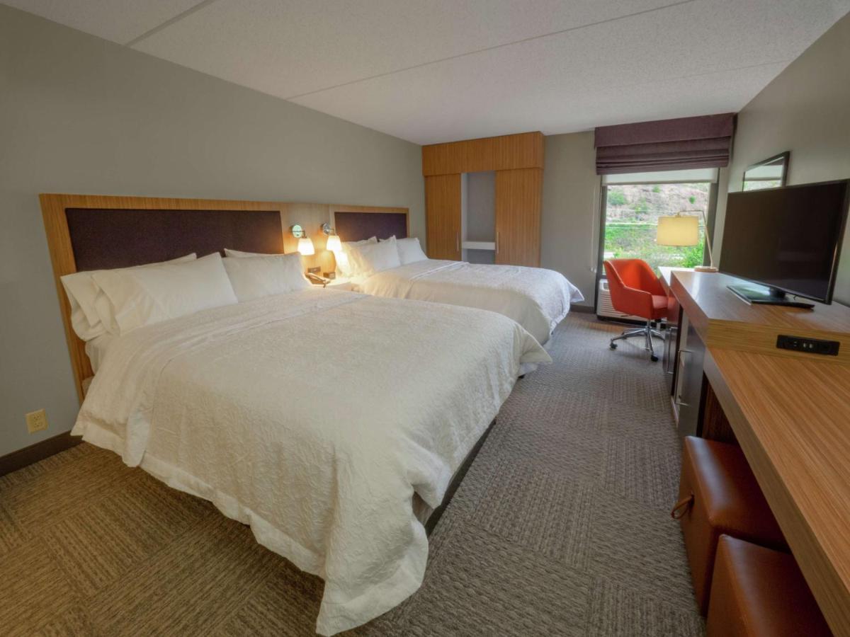  | Hampton Inn Hazleton