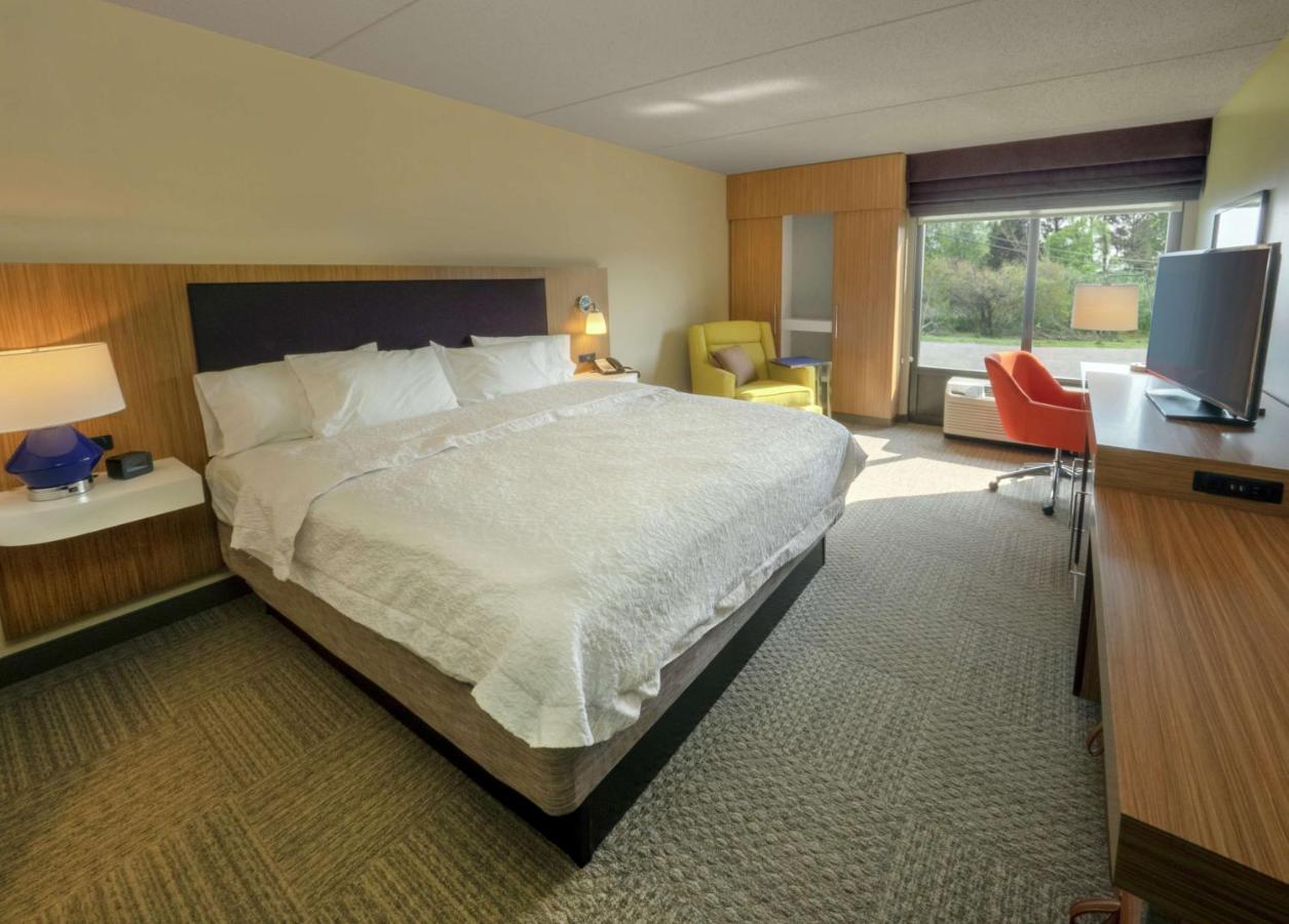 | Hampton Inn Hazleton